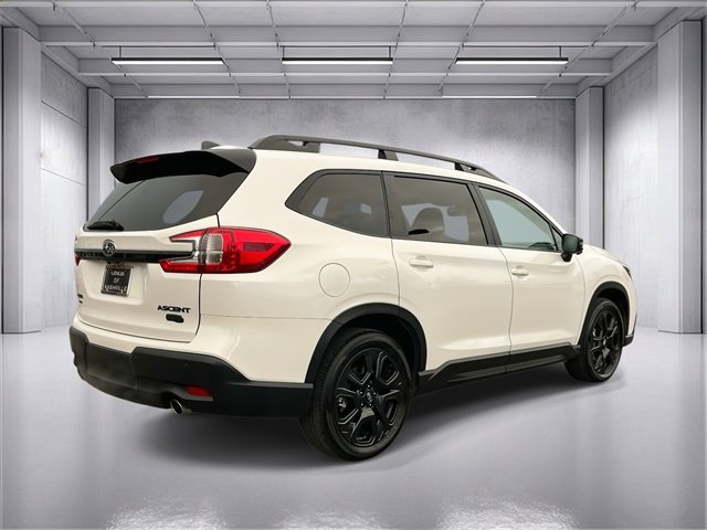 Used 2023 Subaru Ascent Onyx Edition Limited image 3