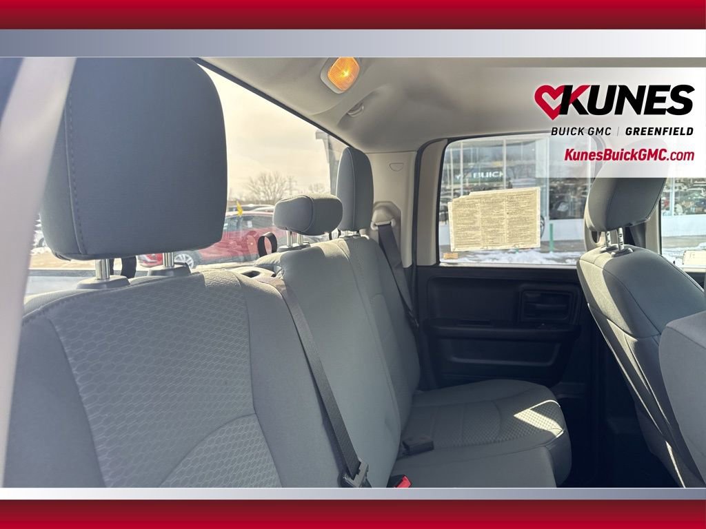 Used 2018 RAM 1500 Express image 35