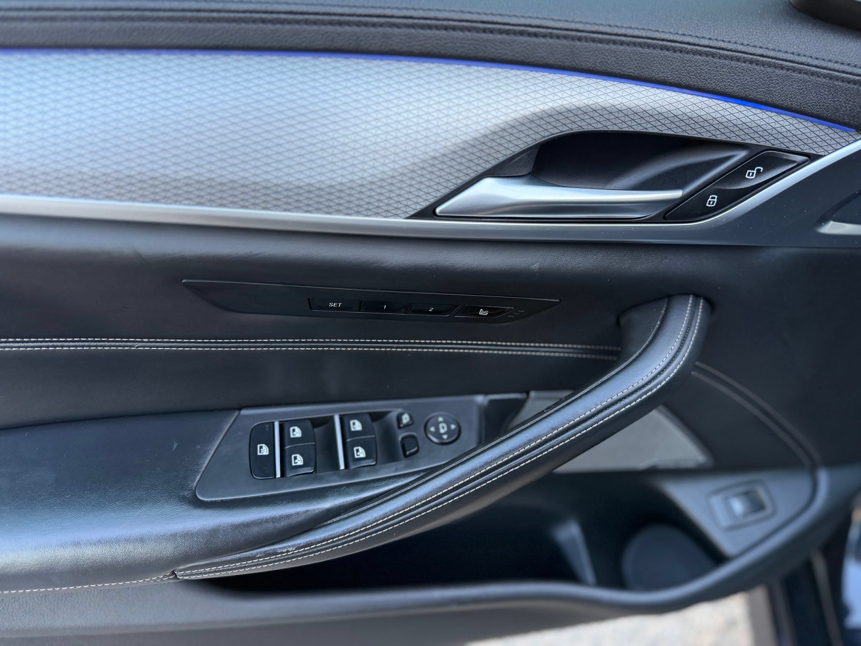 Used 2019 BMW M550i xDrive AWD/4WD image 12