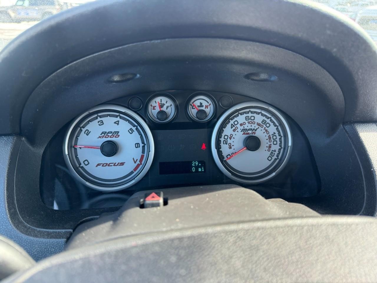 Used 2010 Ford Focus SE image 17