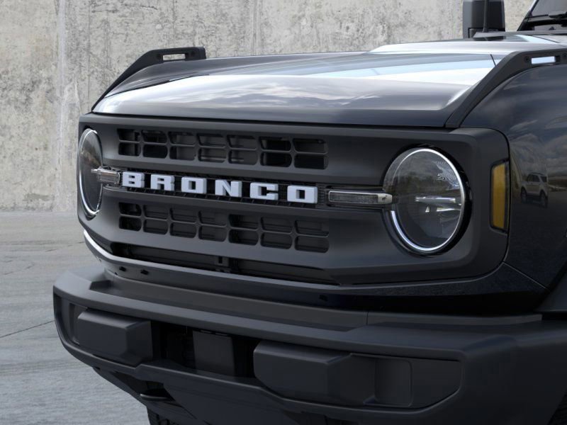 New 2025 Ford Bronco 4-Door image 19