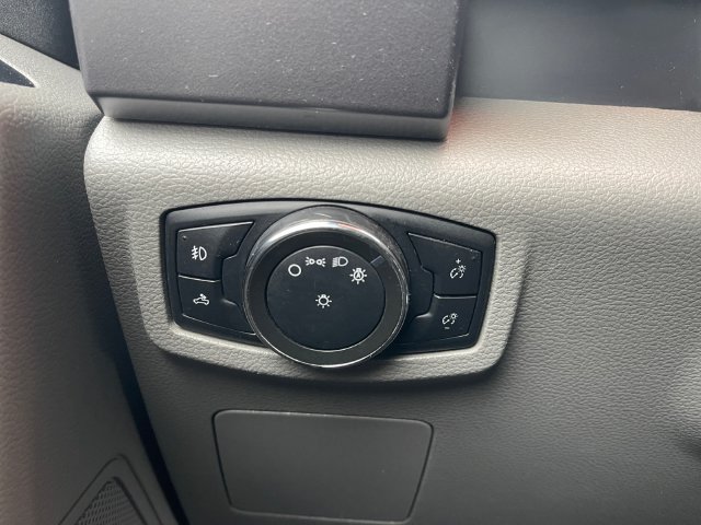 Used 2017 Ford F150 XLT AWD/4WD image 22