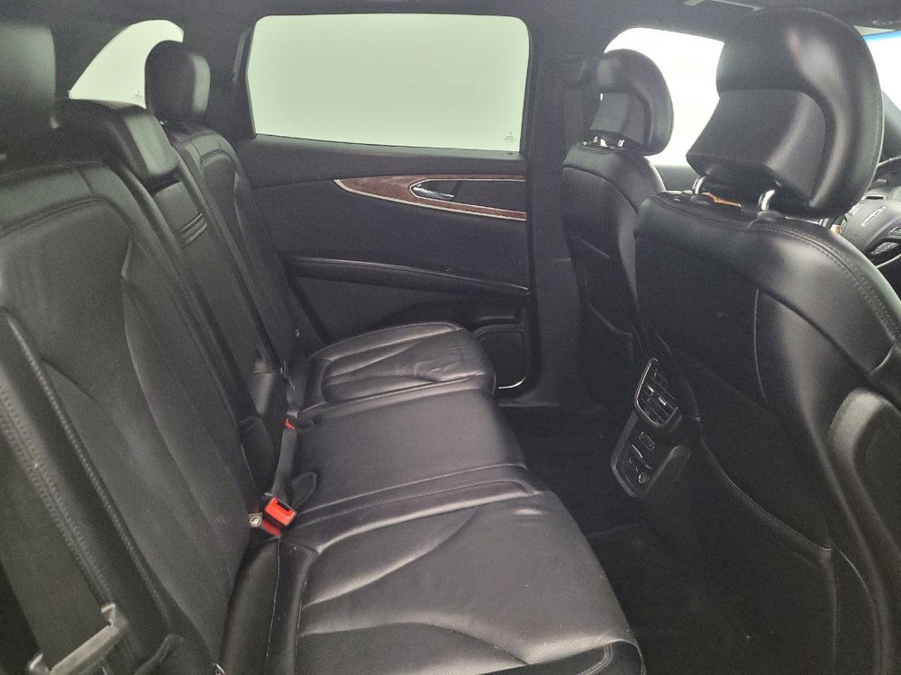 Used 2017 Lincoln MKX Reserve w/ Lincoln MKX Climate Package AWD/4WD image 19