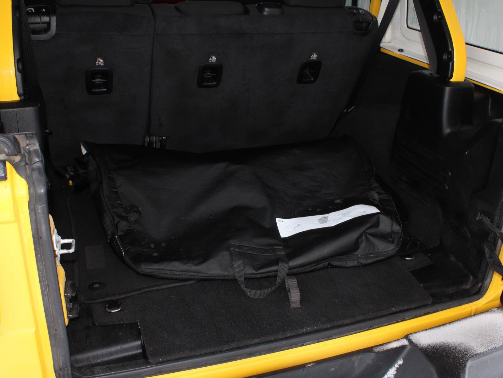 Used 2021 Jeep Wrangler Unlimited Rubicon w/ Cold Weather Group image 8