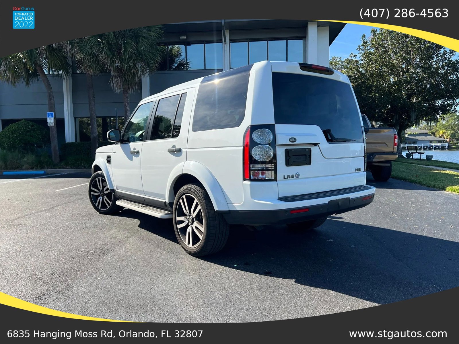 Used 2016 Land Rover LR4 HSE Silver Edition AWD/4WD image 3