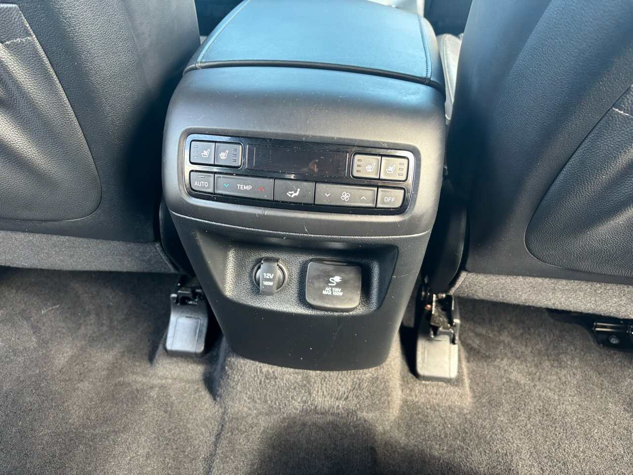 Used 2022 Hyundai Palisade Limited image 15