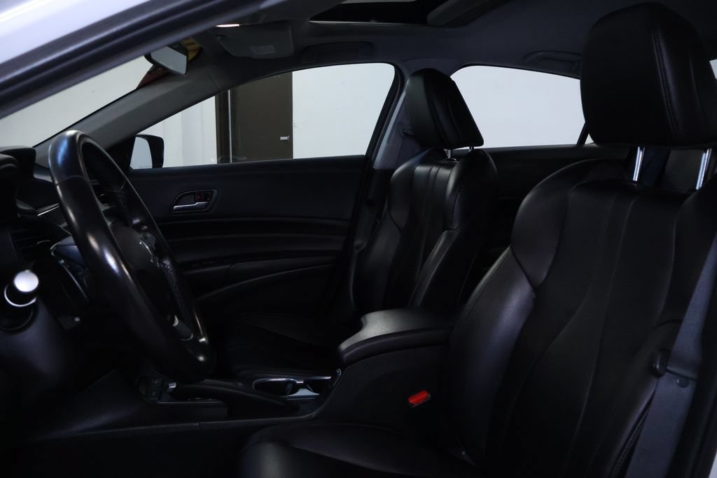 Used 2020 Acura ILX image 14