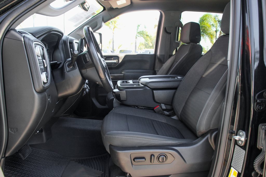 Used 2021 GMC Sierra 3500 SLE w/ SLE Value Package image 15