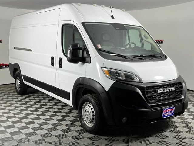 Used 2025 RAM ProMaster 3500 w/ Convenience Group FWD image 2