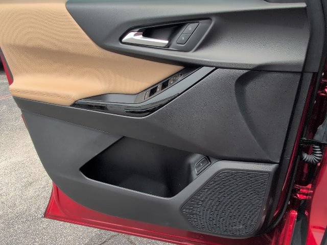 New 2026 Chevrolet Equinox ACTIV w/ Safety and Technology Package FWD image 15