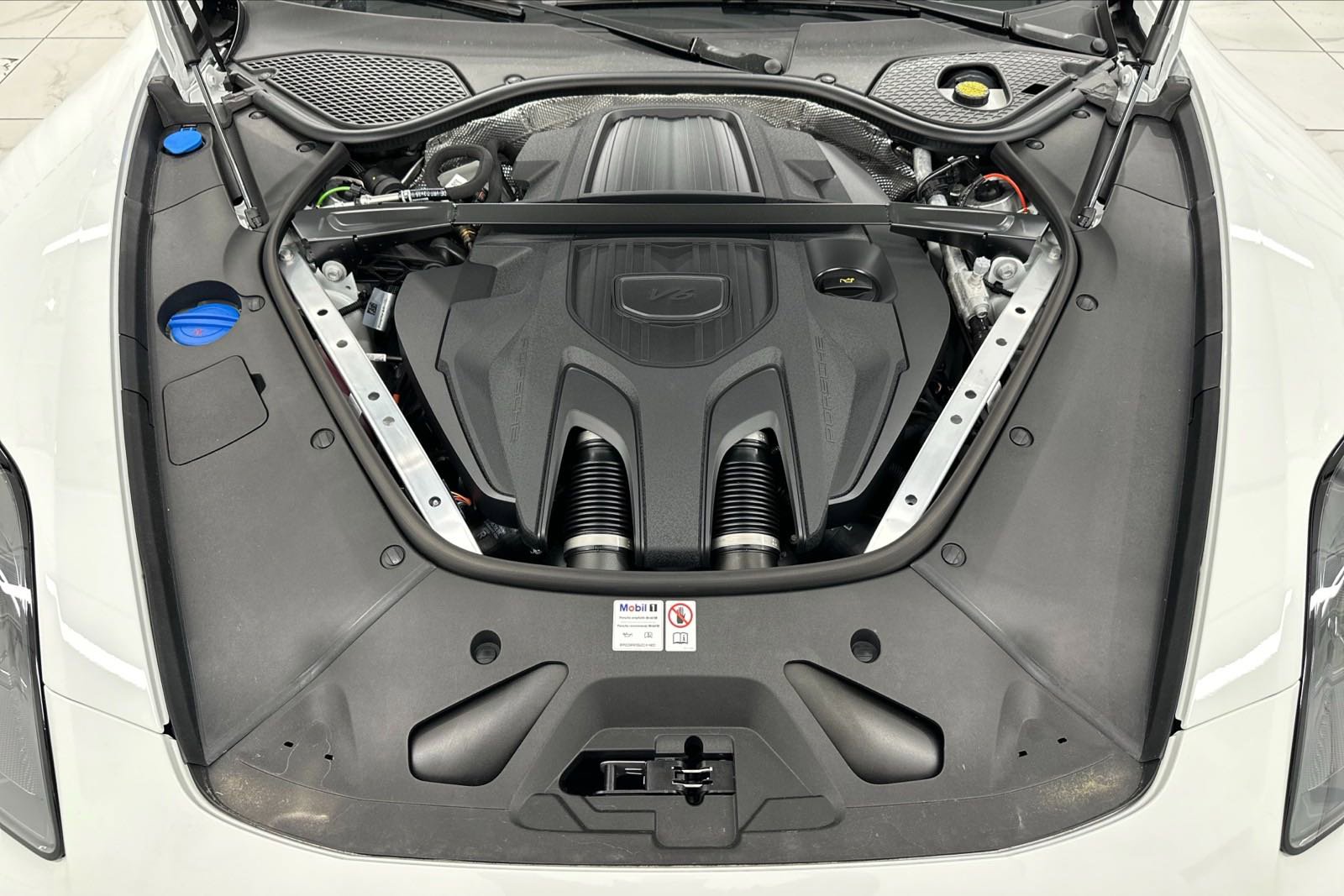 Certified 2024 Porsche Panamera 4 image 50