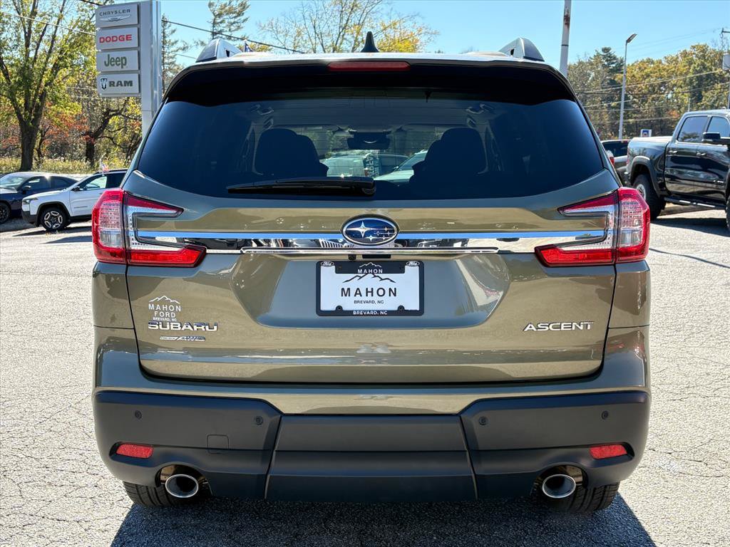 Used 2025 Subaru Ascent Premium AWD/4WD image 6