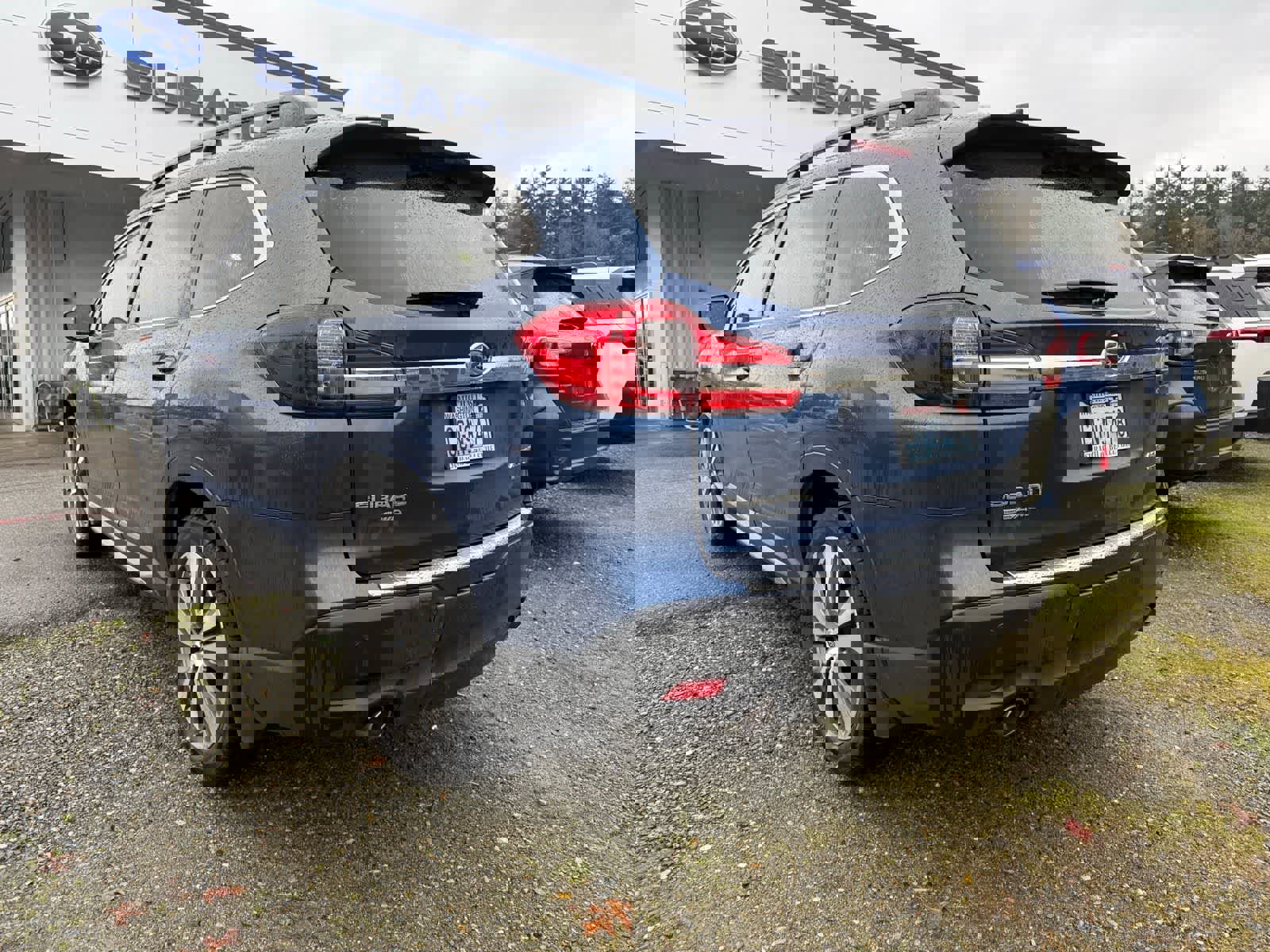 Used 2020 Subaru Ascent Limited w/ Technology Package image 2