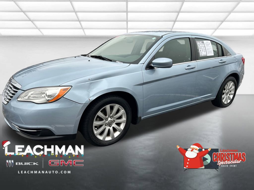 Used 2014 Chrysler 200 Touring image 9