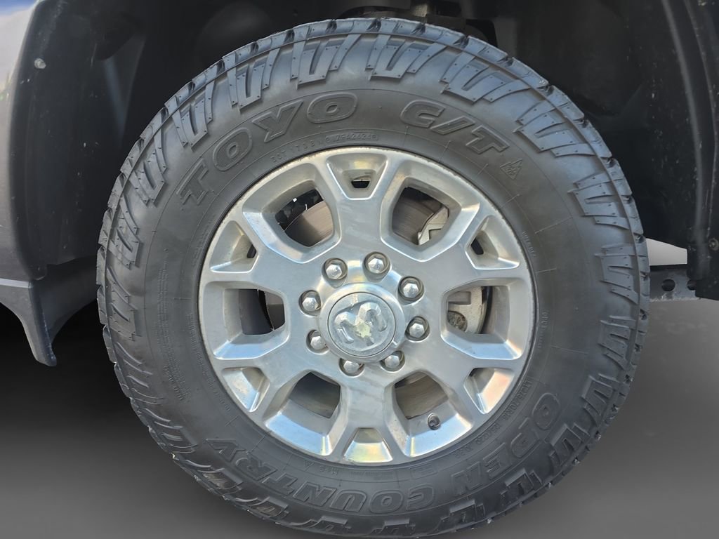 Used 2024 RAM 2500 Laramie image 14