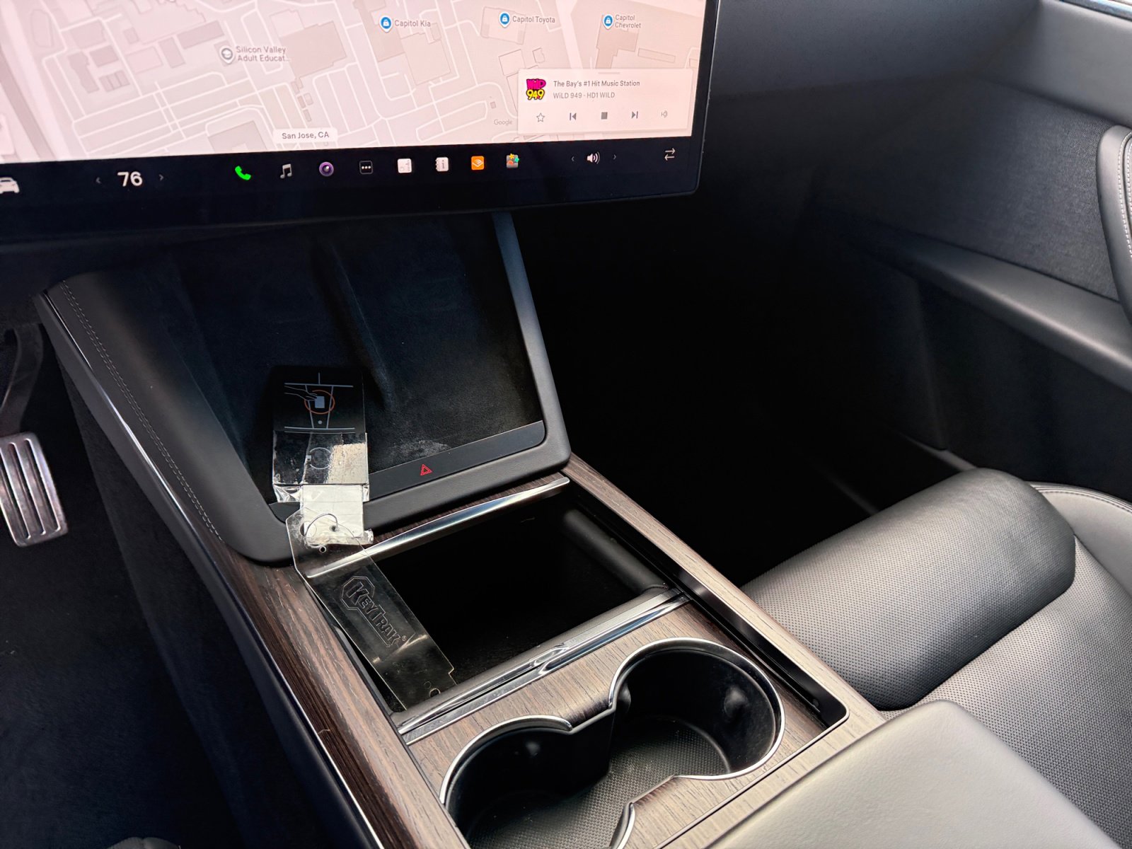 Used 2023 Tesla Model X image 13