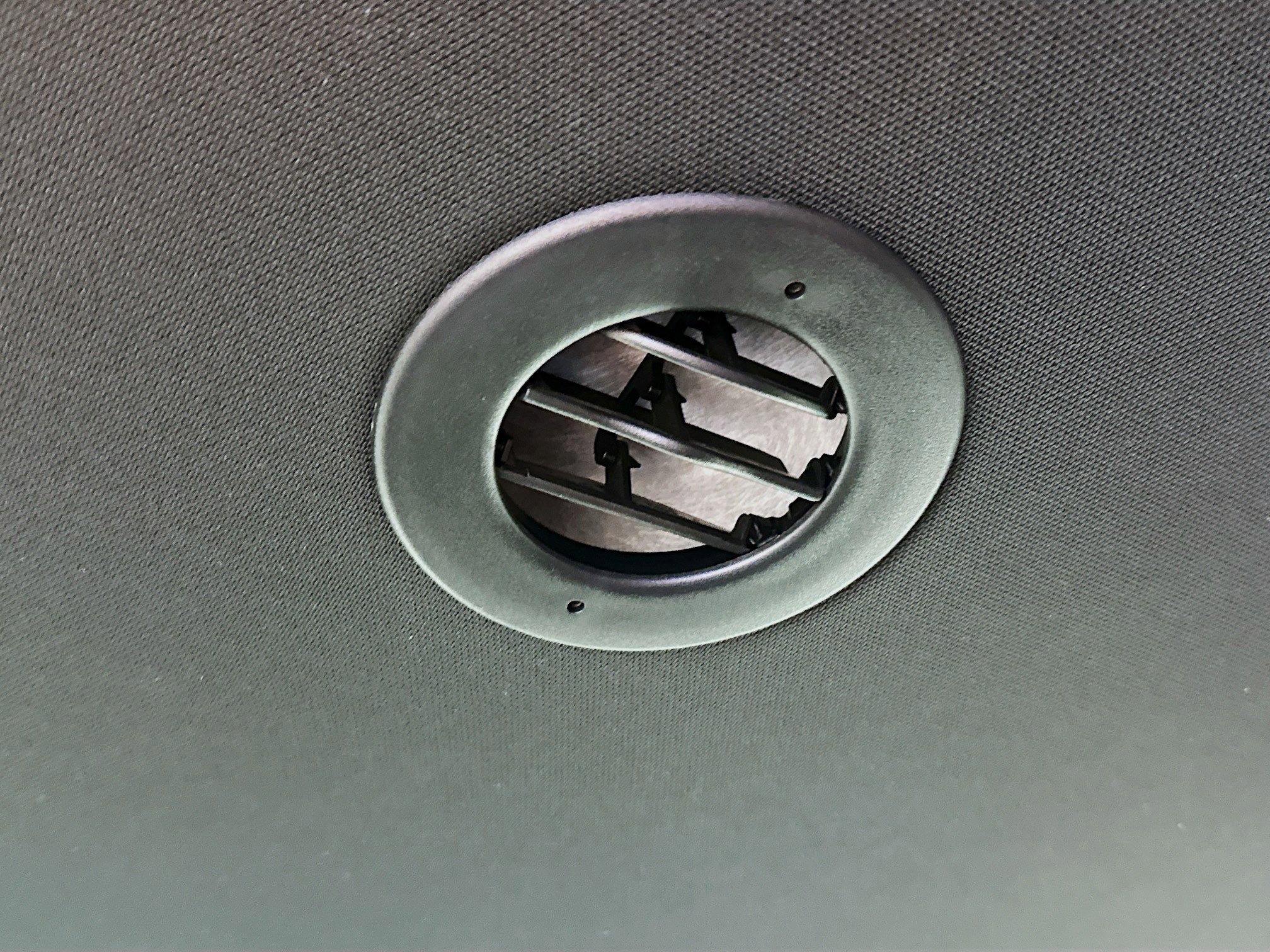 Used 2022 Chevrolet Traverse LT image 27