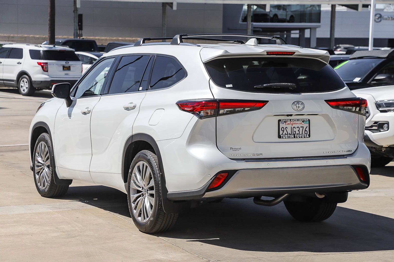 Used 2022 Toyota Highlander Platinum AWD/4WD image 8