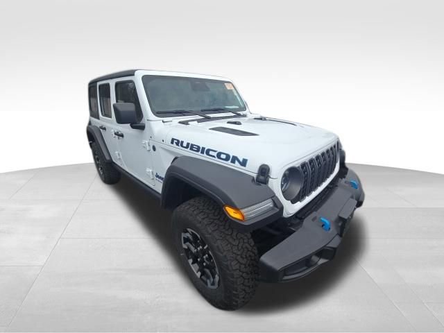 Used 2025 Jeep Wrangler Unlimited Rubicon 4xe w/ Safety Group image 11