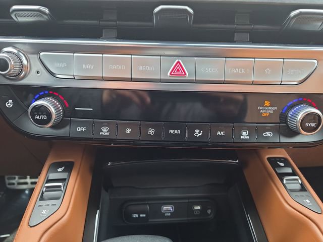 Used 2024 Kia Telluride AWD image 35