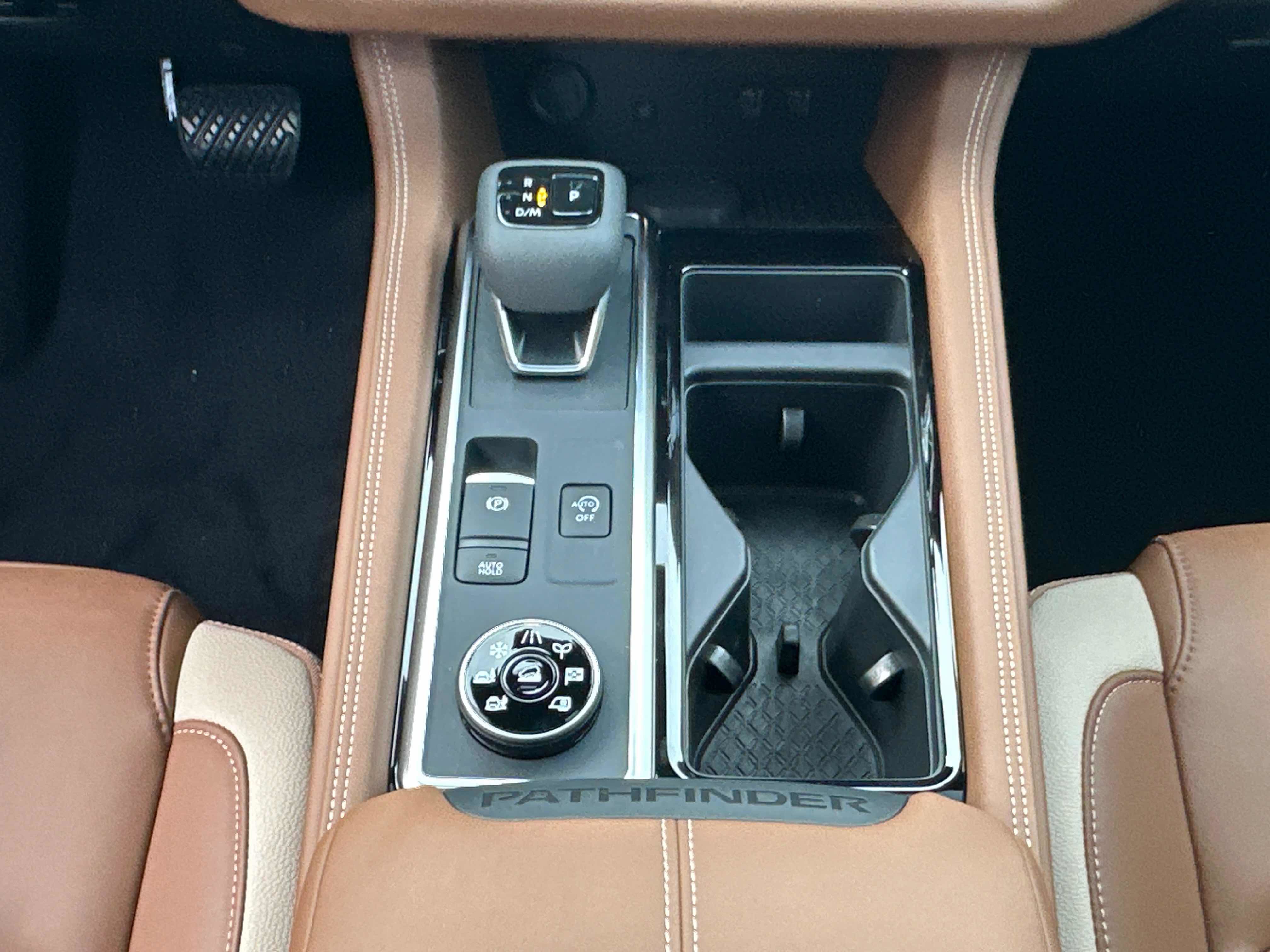 New 2026 Nissan Pathfinder Platinum AWD/4WD image 34