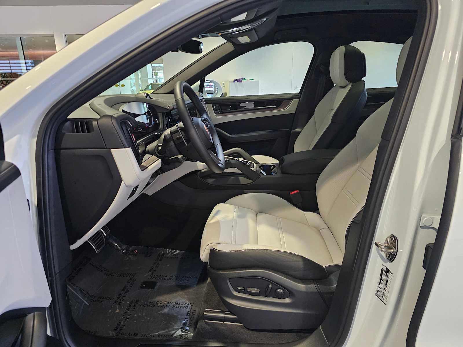 New 2025 Porsche Cayenne S AWD/4WD image 22