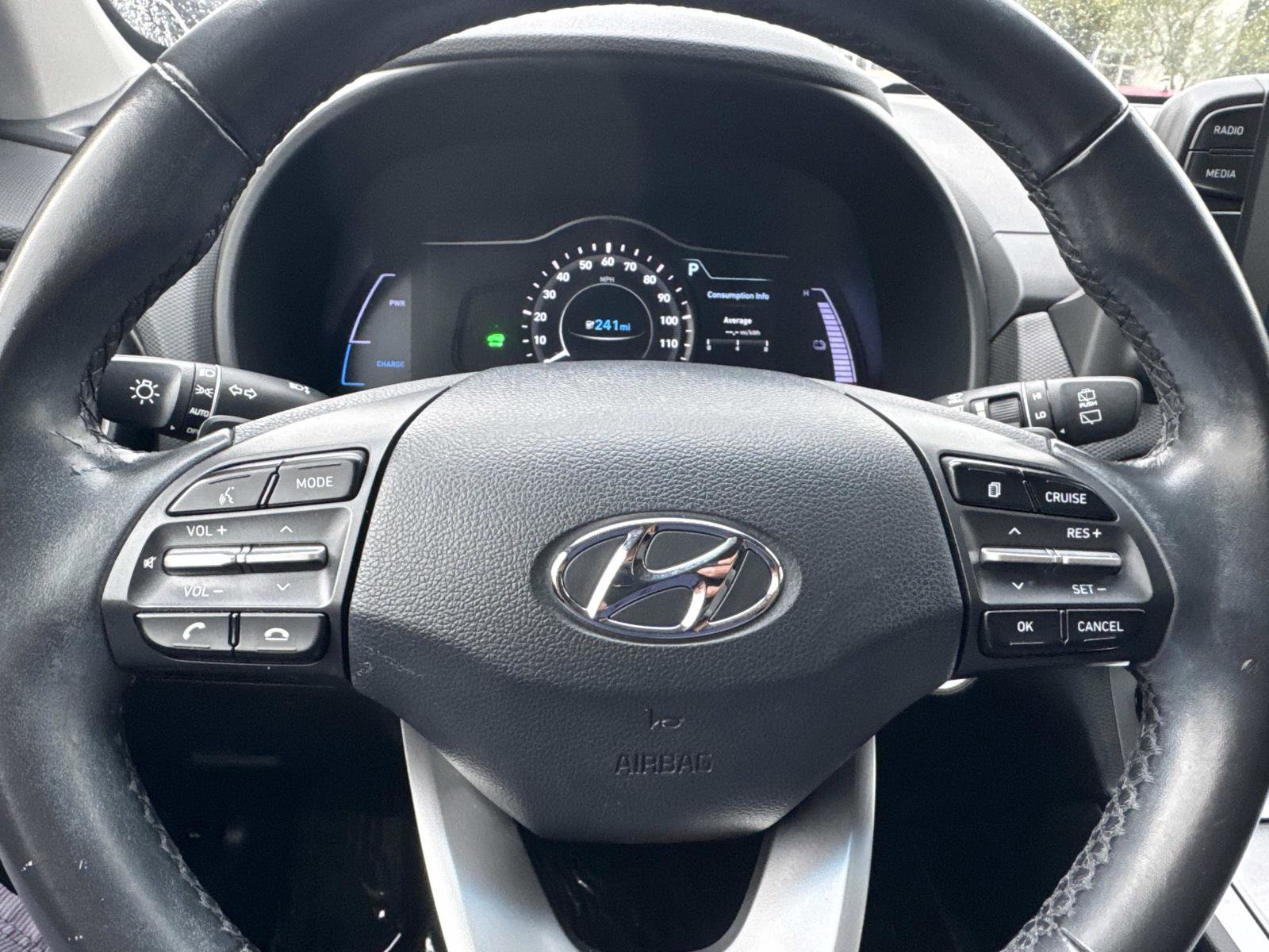 Used 2020 Hyundai Kona Limited image 14