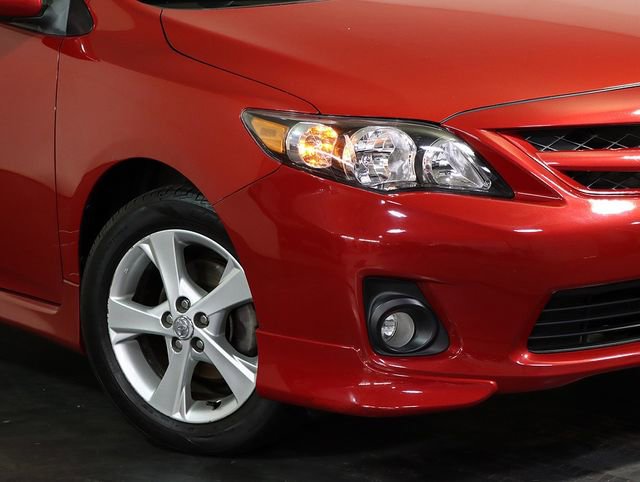 Used 2012 Toyota Corolla S image 8