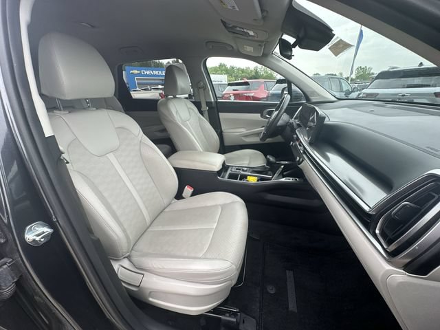 Used 2025 Kia Sorento S AWD/4WD image 30