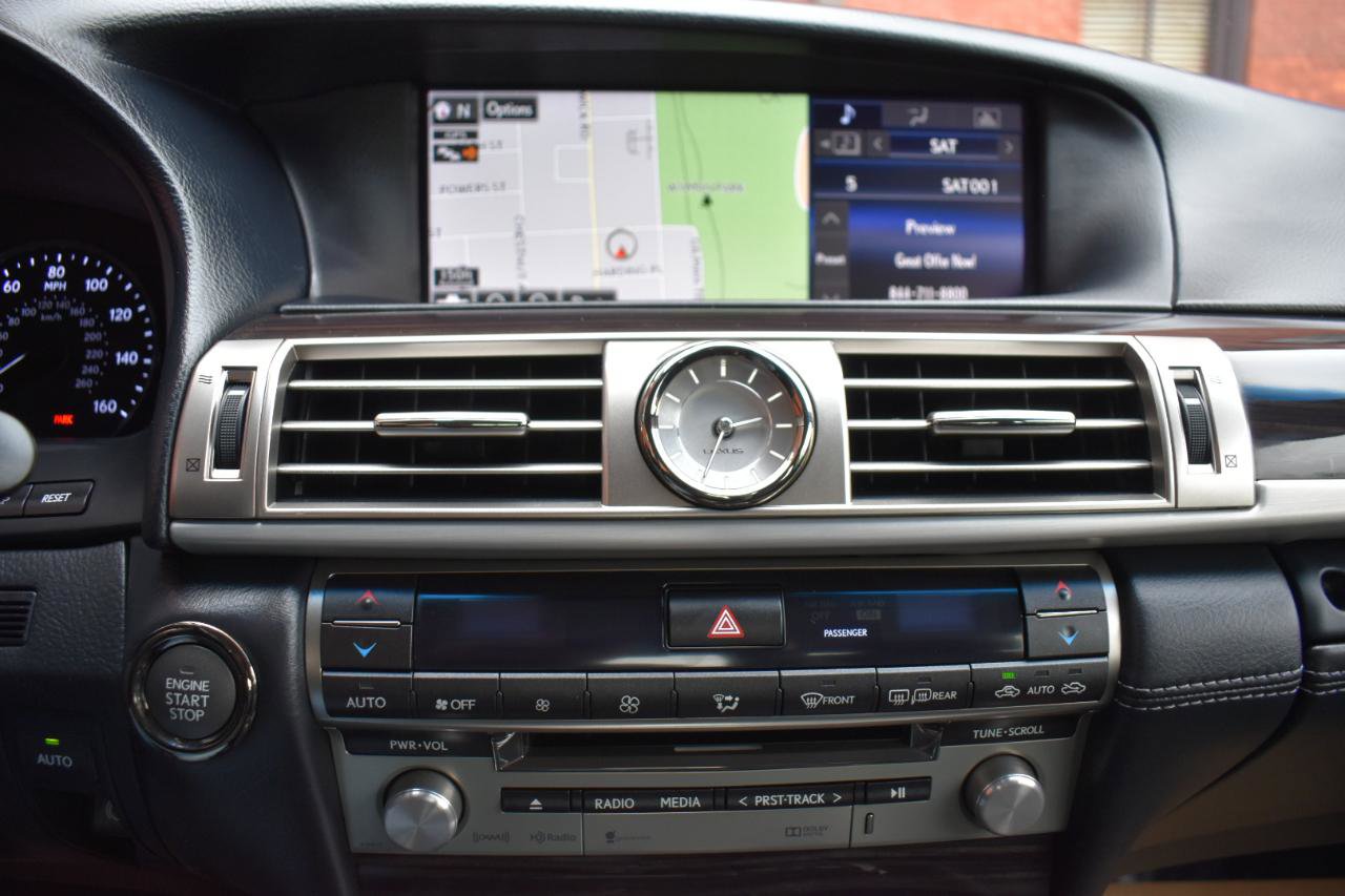 Used 2015 Lexus LS 460 AWD w/ Comfort Package image 25