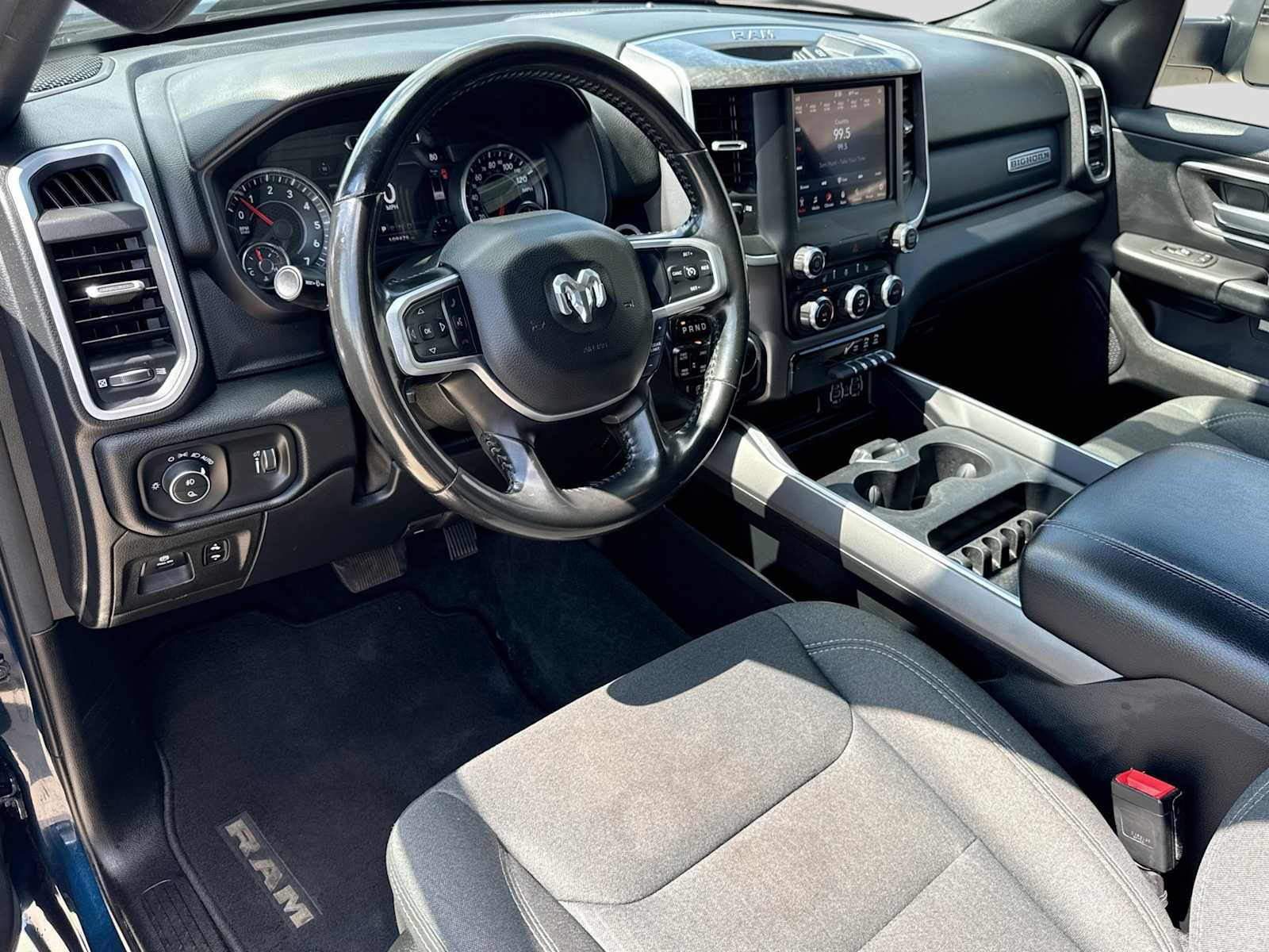 Used 2021 RAM 1500 Big Horn AWD/4WD image 2