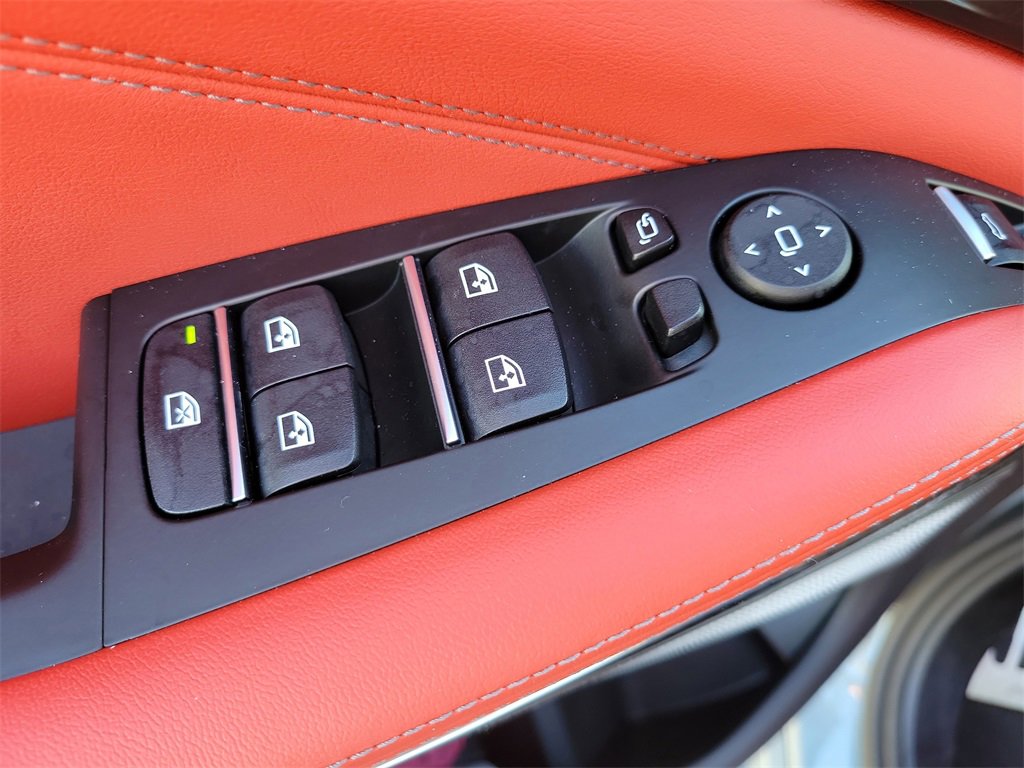 Used 2026 BMW X5 M Competition w/ Executive Package image 25