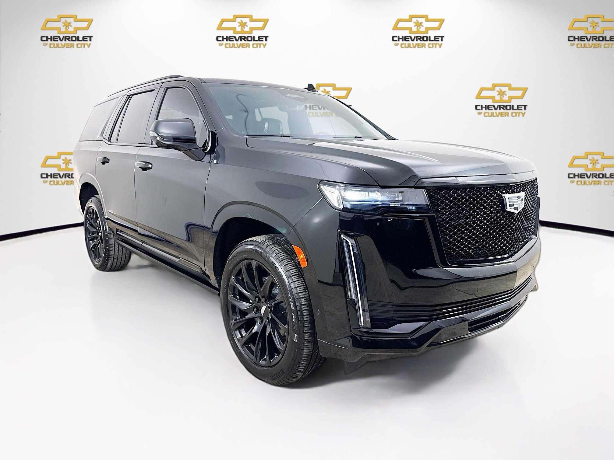 Used 2023 Cadillac Escalade Sport Platinum w/ LPO, ONYX Package AWD/4WD image 1