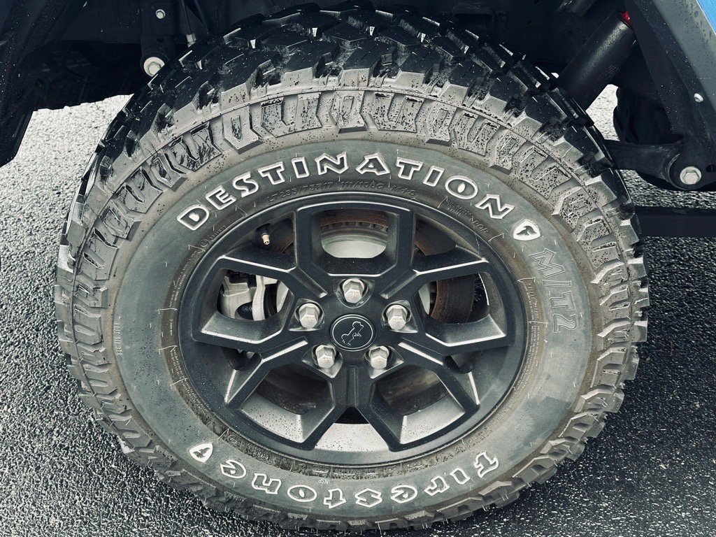 Used 2024 Jeep Gladiator Sport image 2