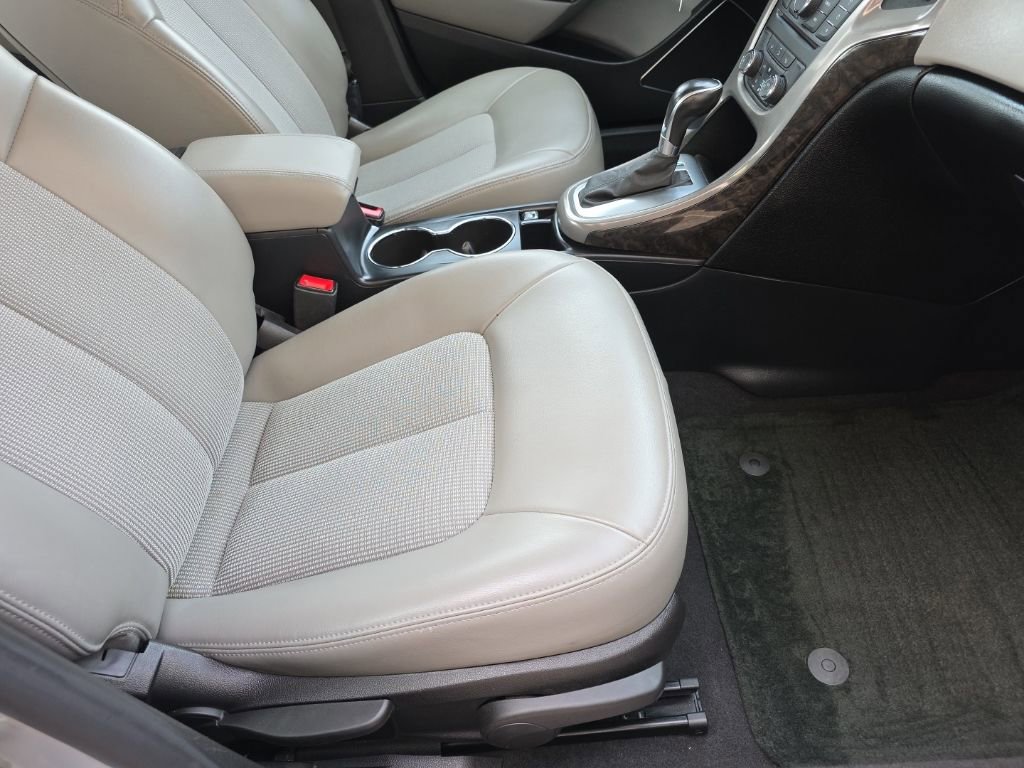 Used 2014 Buick Verano FWD image 24