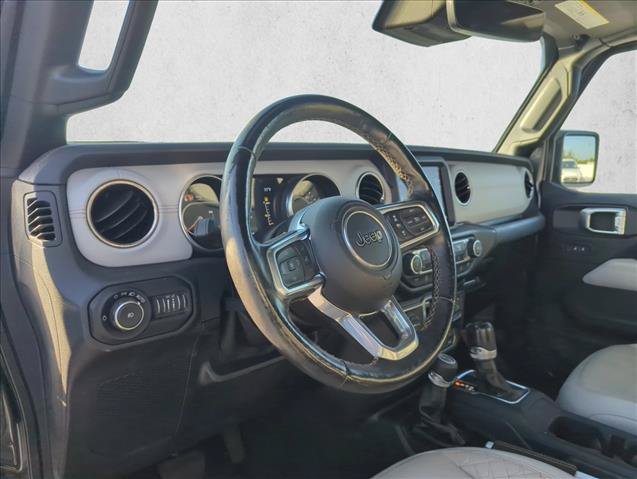 Used 2021 Jeep Wrangler Unlimited Sahara AWD/4WD image 14