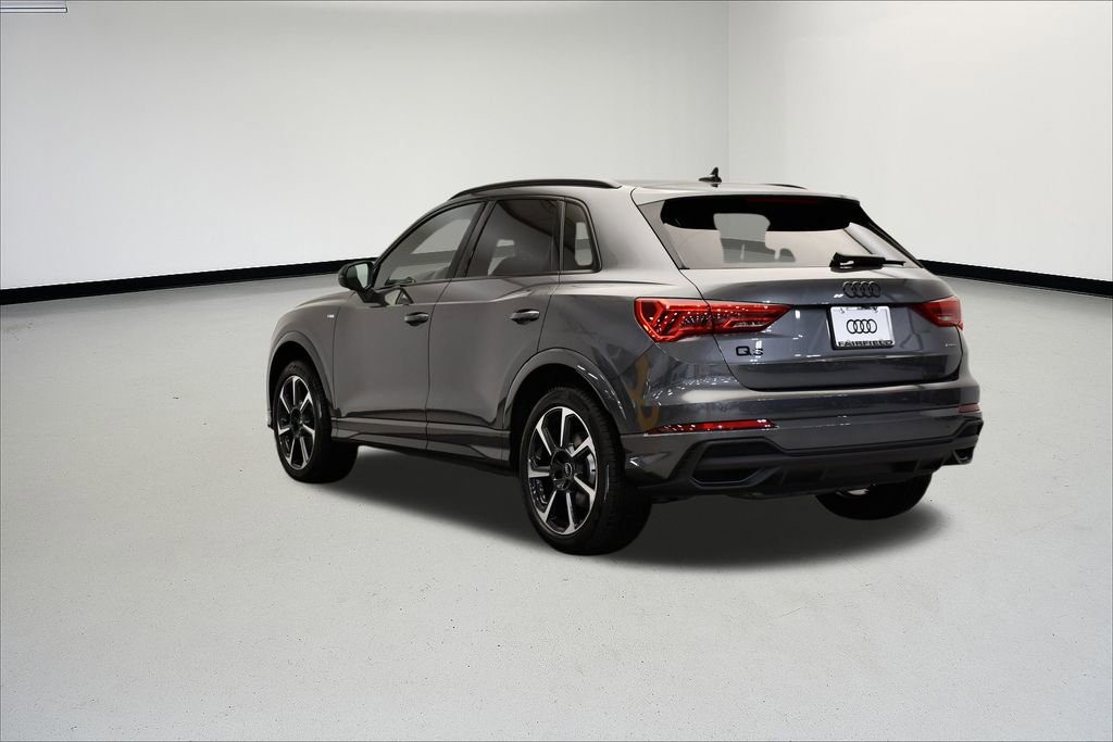 Used 2025 Audi Q3 2.0T Premium Plus w/ Premium Plus Package image 3
