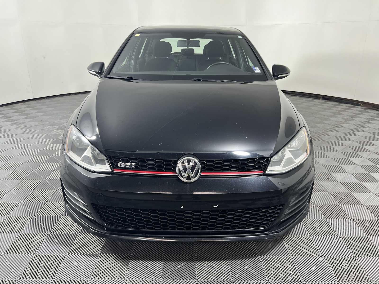 Used 2017 Volkswagen GTI S FWD image 3