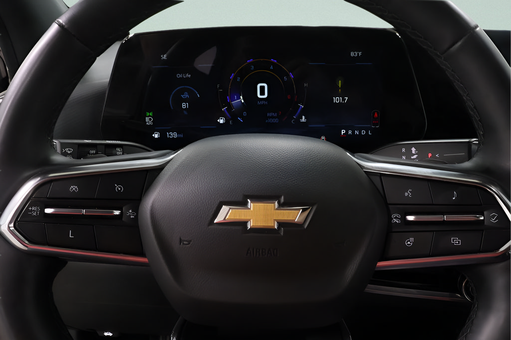 Used 2025 Chevrolet Equinox LT FWD image 14
