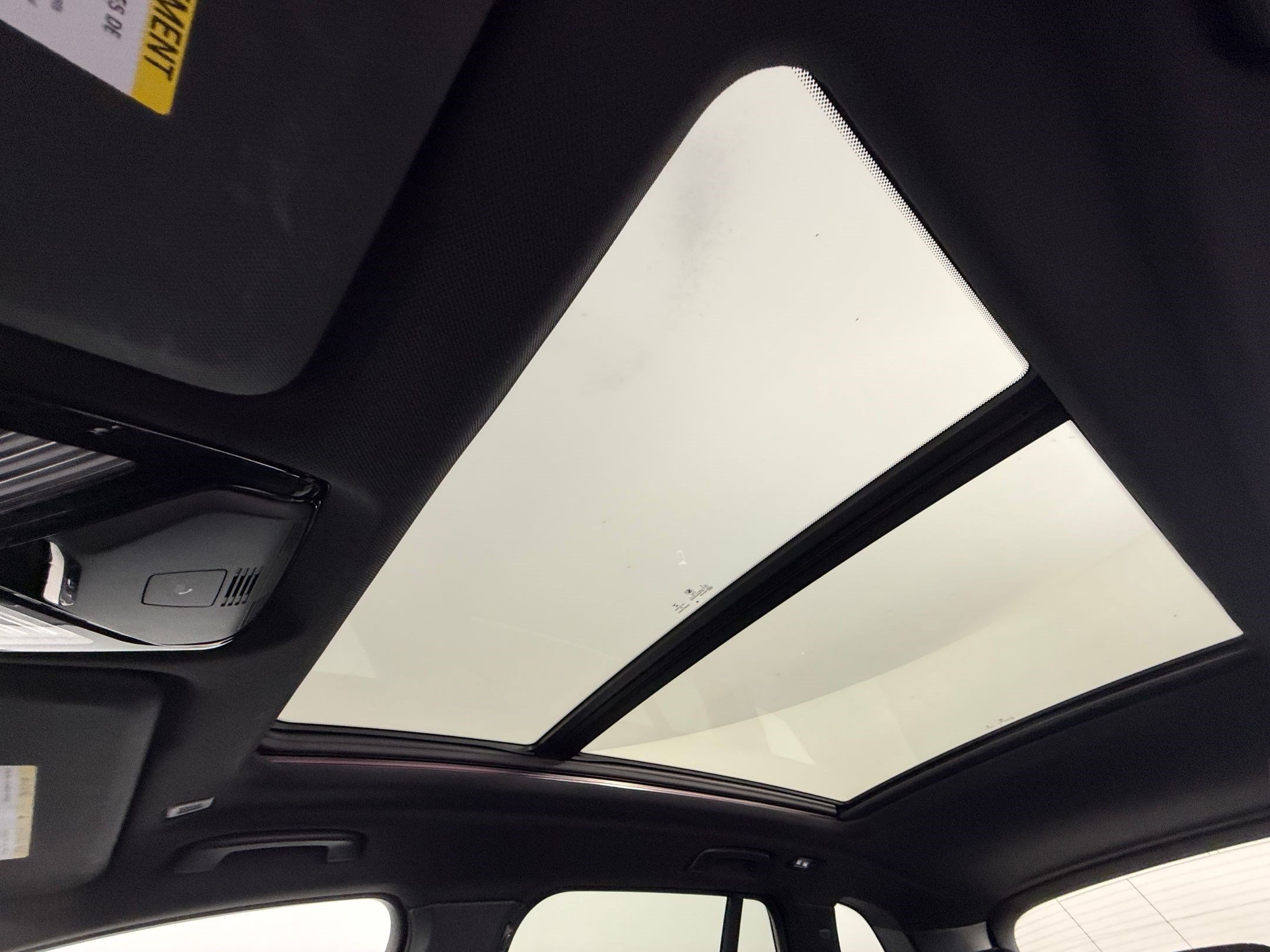 Used 2020 BMW X5 sDrive40i w/ Premium Package RWD image 28