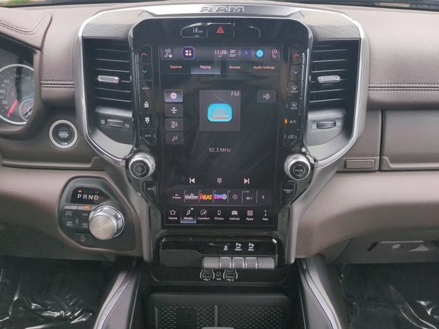 New 2026 RAM 1500 Laramie w/ Bed Utility Group AWD/4WD image 19