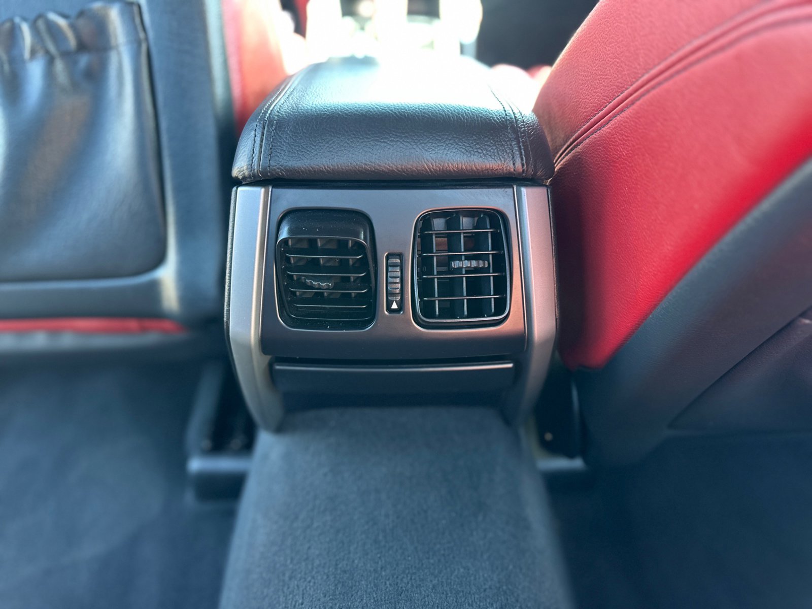 Used 2006 Pontiac GTO image 35