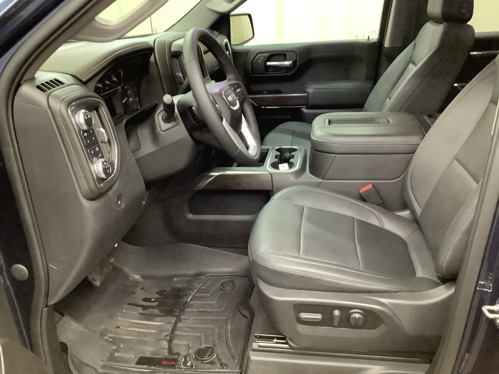 Used 2022 GMC Sierra 1500 SLT w/ SLT Premium Package image 18