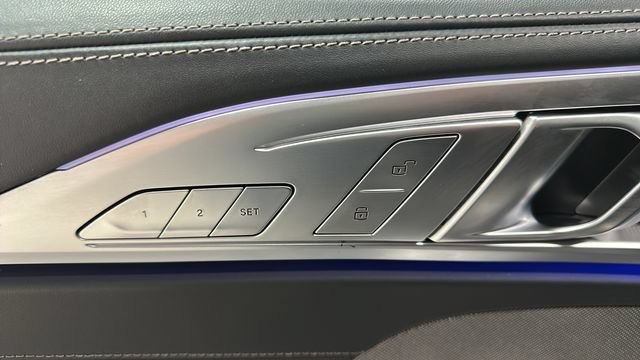 Used 2025 BMW 840i xDrive Coupe AWD/4WD image 13
