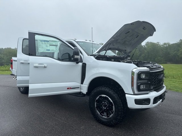 New 2025 Ford F350 Lariat w/ Lariat Ultimate Package image 26