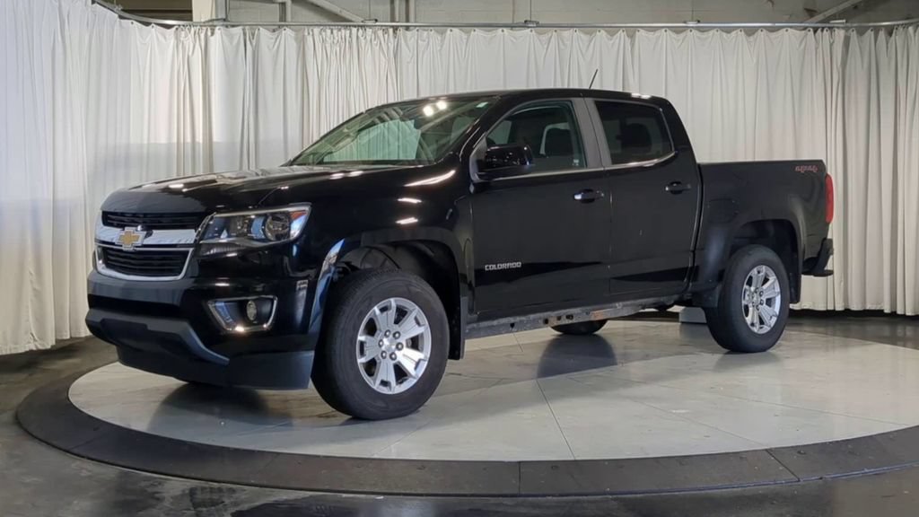 Used 2018 Chevrolet Colorado LT w/ LT Convenience Package AWD/4WD image 5