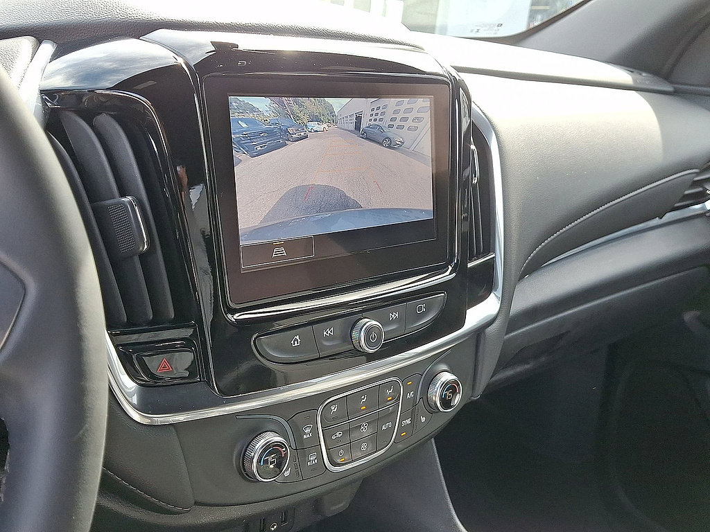 Certified 2023 Chevrolet Traverse LT w/ LPO, Floor Liner Package AWD/4WD image 15