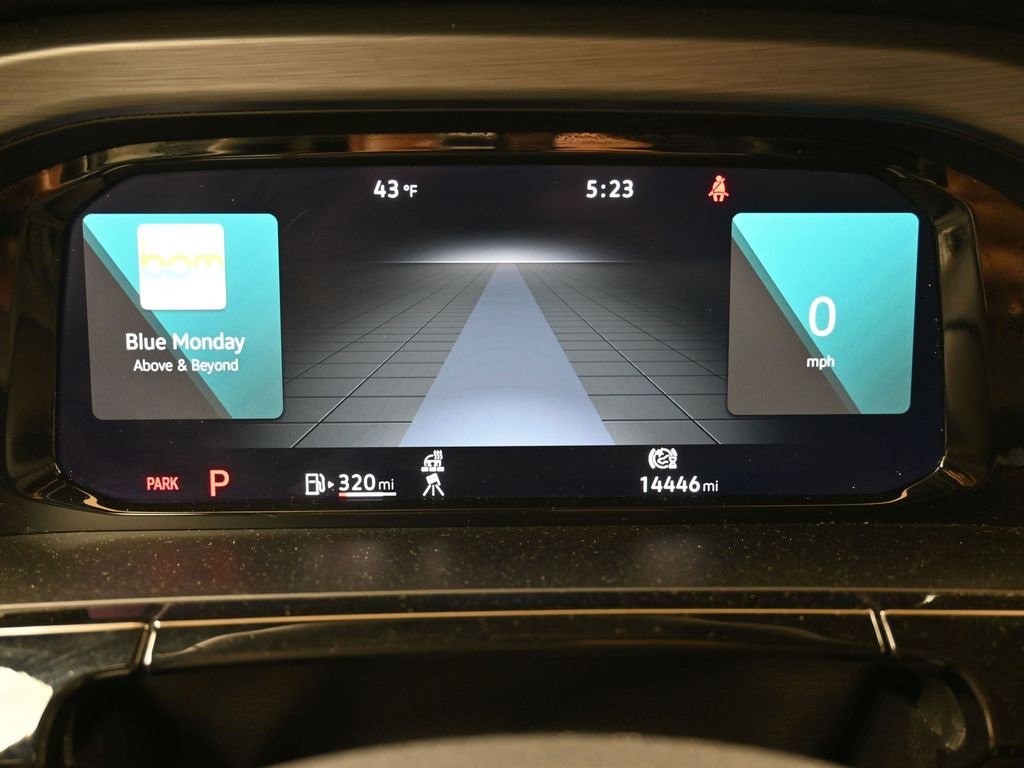 Used 2025 Volkswagen Atlas Cross Sport SE image 26