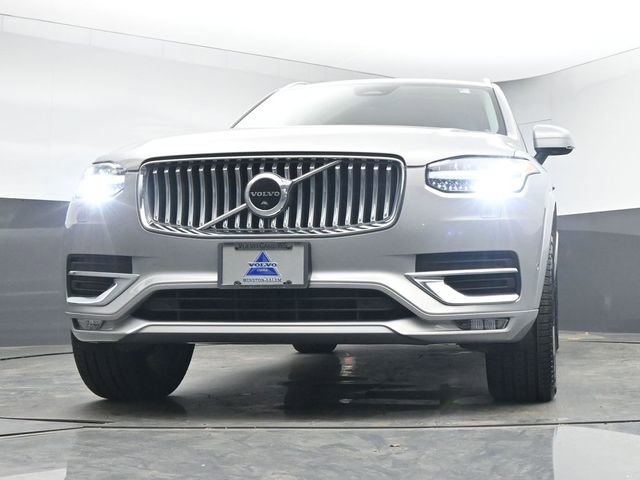 Used 2023 Volvo XC90 B6 Plus AWD/4WD image 39