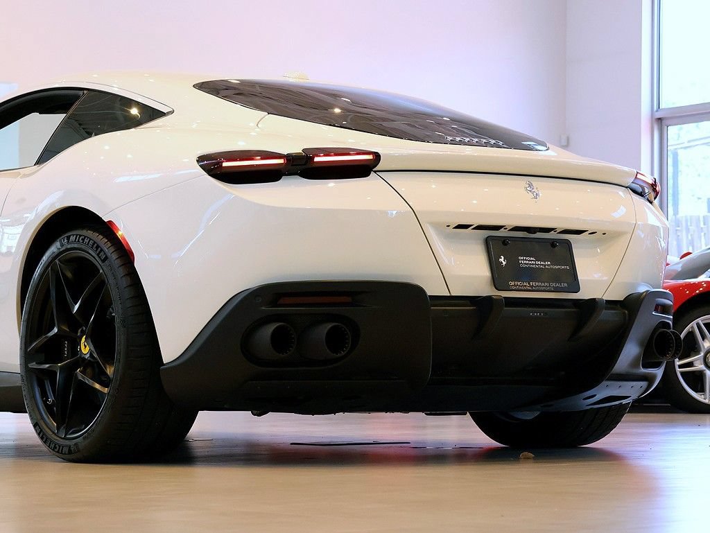 Used 2021 Ferrari Roma RWD image 83